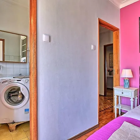 Apolonia Apartment *